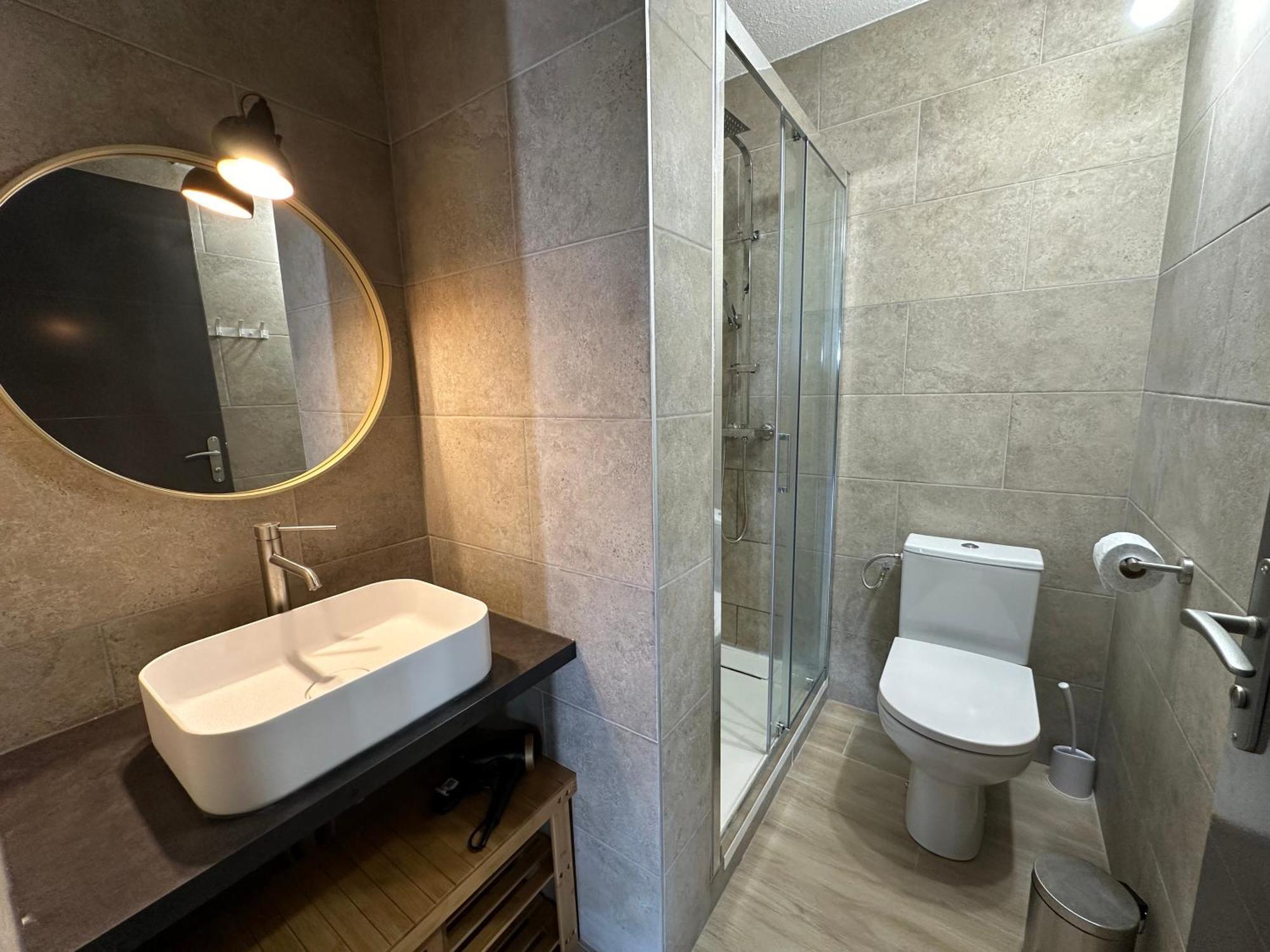 Appartement Climatise Avec Chambre Et Parking Privatif Locations Vld Camargue Saintes-Maries-de-la-Mer Exteriör bild