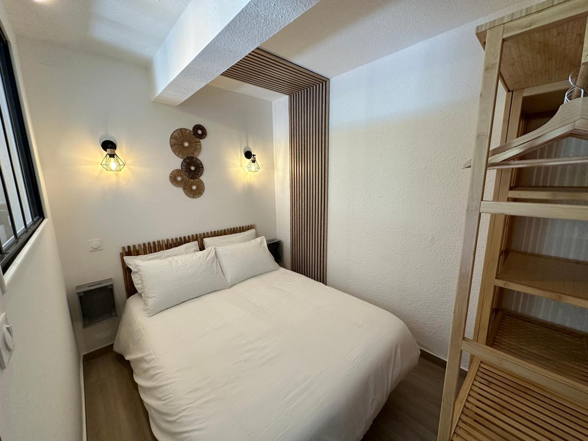 Appartement Climatise Avec Chambre Et Parking Privatif Locations Vld Camargue Saintes-Maries-de-la-Mer Exteriör bild